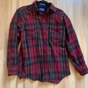 Men’s medium 100% virgin wool Pendleton